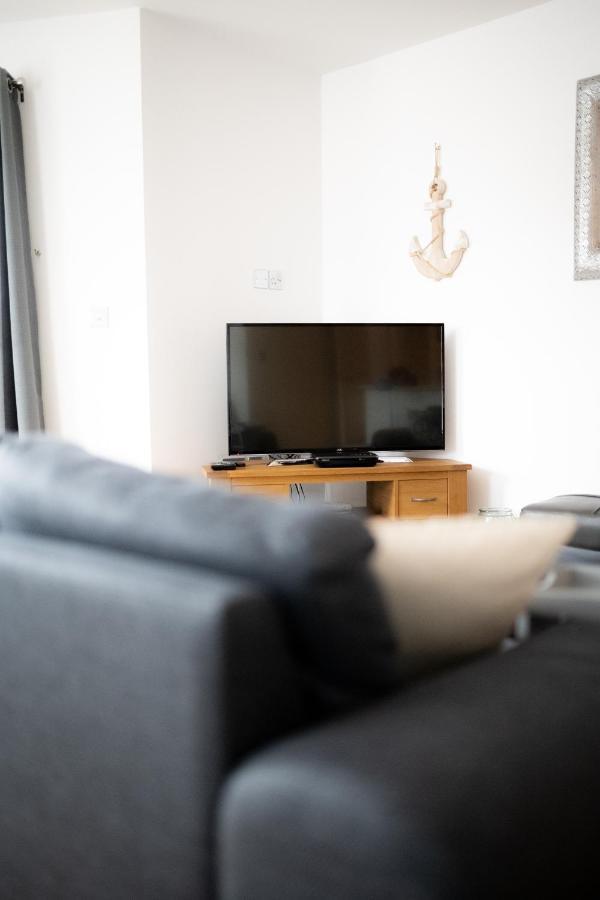 Seaview, Luxury Apartment, 2 Min Walk To Porth Beach New Quay Exteriér fotografie